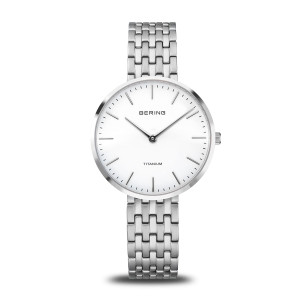 19334-004 Bering Titanium Dames Horloge